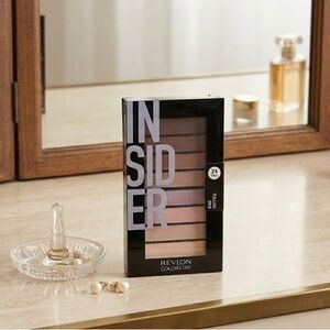Revlon Eyeshadow Insider NWT New Makeup Palette